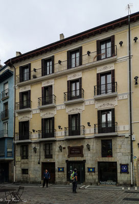 Auberge de la place de la cathédrale à Pampelune - Sur le chemin de Compostelle