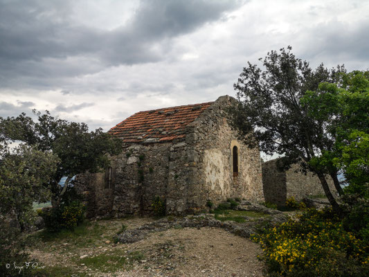  Chapelle Saint-Fulcran - Le Roc des 2 Vierges à Saint Saturnin de Lucian