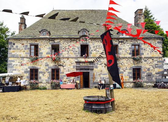 La Mairie de Murat le Quaire - Massif du Sancy - Auvergne - France