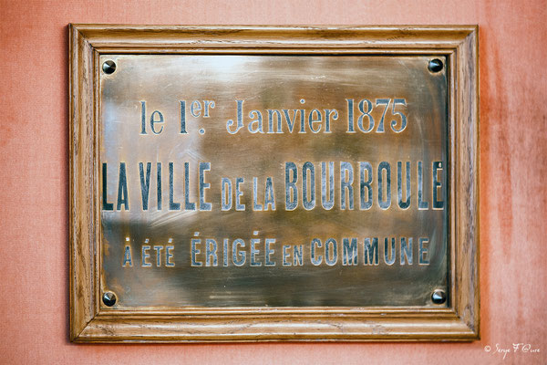 Plaque commémorative dans la salle du Conseil de la Mairie de La Bourboule - Auvergne - France