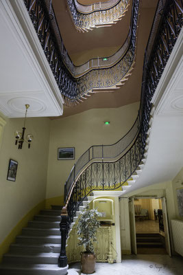 Escalier du Médicis Palace à La Bourboule - Auvergne - France