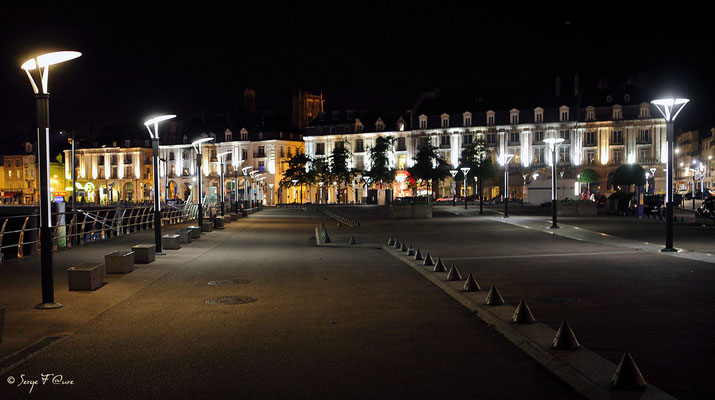 Quai Henri IV - Dieppe la nuit (Haute Normandie - France - Juin 2012)