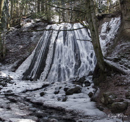 Cascade du Rossignolet - le Mont Dore - Massif du Sancy - Auvergne - France