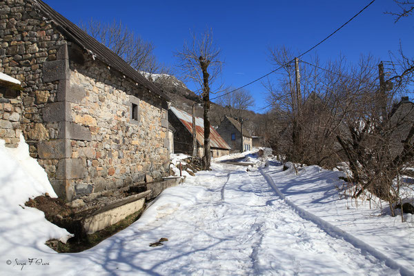 L'Usclade - Petit hameau de Murat le Quaire - Massif du Sancy - Auvergne - France