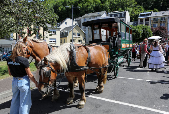 Défilé belle époque des 125 ans du Funiculaire - Le 14 juillet 2023  - Le Mont Dore - Massif du Sancy - Auvergne - France 