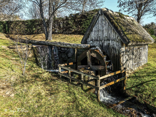 Le moulin de Murat le Quaire - Photo façon tableau peinture Serge Faure