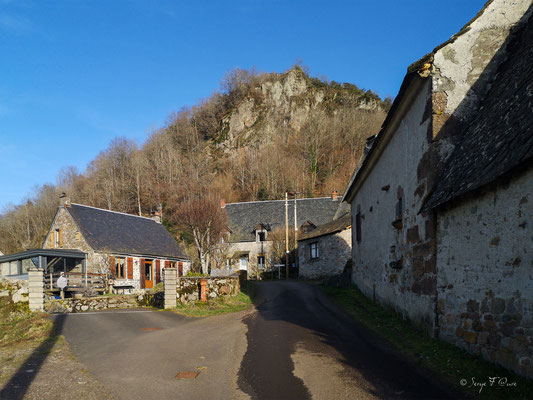 Châteauneuf - Mes randonnées - Massif du Sancy - Auvergne - France 