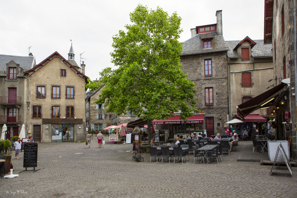Besse et Saint-Anastaise - Massif du Sancy - Auvergne - France