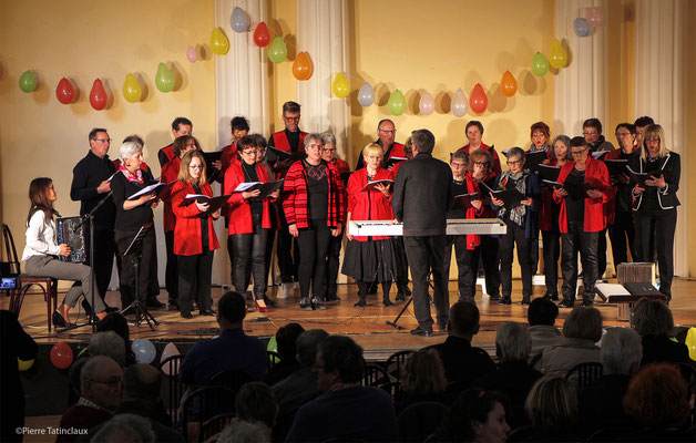 Concert des 15 ans de la chorale Volcalise - Grande salle du Casino - Auvergne - France