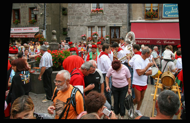 Foire nationale aux vins et aux fromages en 2005 - Besse et Saint-Anastaise - Massif du Sancy - Auvergne - France