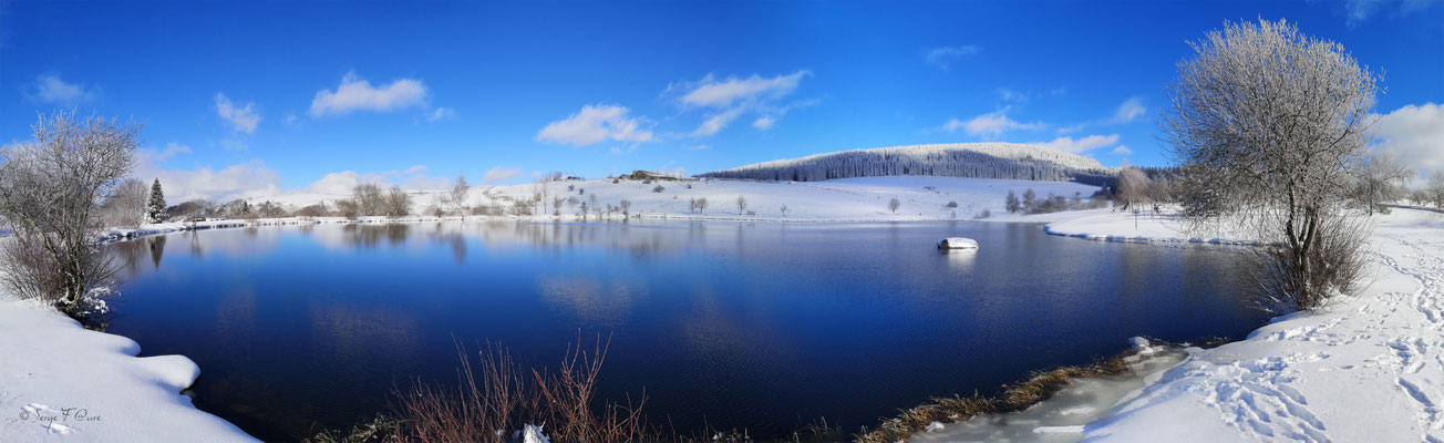 Lac de Murat le Quaire - Massif du Sancy - Auvergne - France