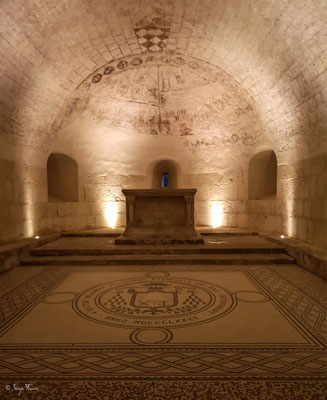 Crypte de l’église Sainte-Quitterie, au sud-ouest de la ville d'Aire-sur-l'Adour, dans le département des Landes. Elle est de style gothique du XIIIᵉ – XIVᵉ siècle, hormis le chevet qui date de la fin du XIᵉ siècle