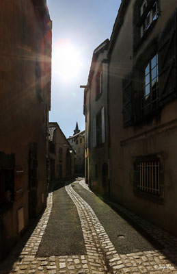 Dans les rues de Maringues