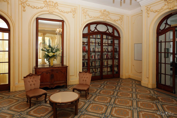 Salon au Médicis Palace à La Bourboule - Auvergne - France