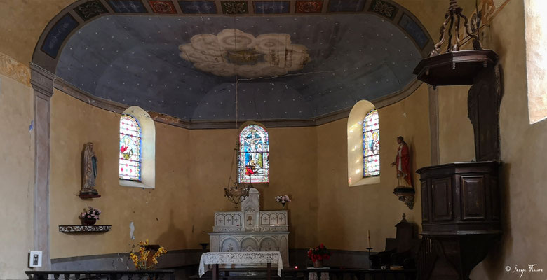 Intérieur du presbytère à Lanne Soubiran - Gers - Pays de l'Armagnac - France - Sur le chemin de Compostelle 