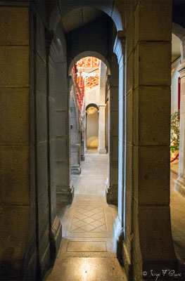 Pilier de l'escalier principal de la Mairie de La Bourboule - Auvergne - France