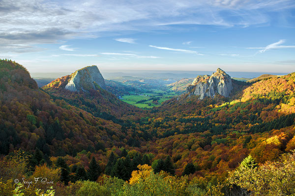 Les Roches Tuilière et Sanadoire au Guéry - Massif du Sancy - Auvergne - France