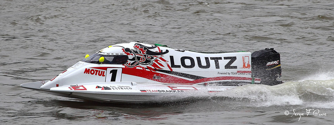 Vainqueur Classe 3 - Team Drakkar - Pilotes: P. Chiappe / P. Morin / A. Carel - 24 heures motonautiques de Rouen 2013 (50ème édition)