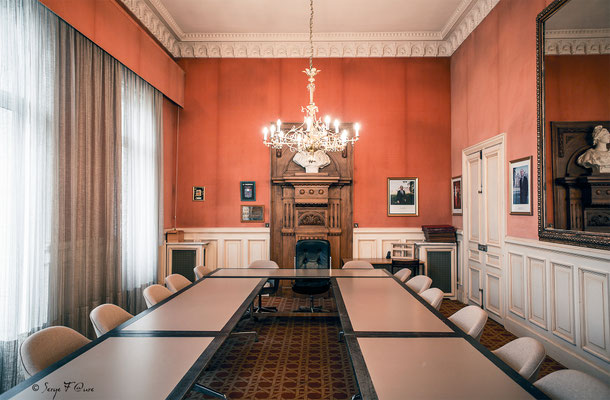 Salle du Conseil de la Mairie de La Bourboule - Auvergne - France
