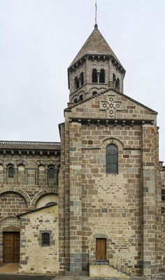 Eglise de Saint-Nectaire - Puy-de-Dôme - Auvergne Rhone-Alpes