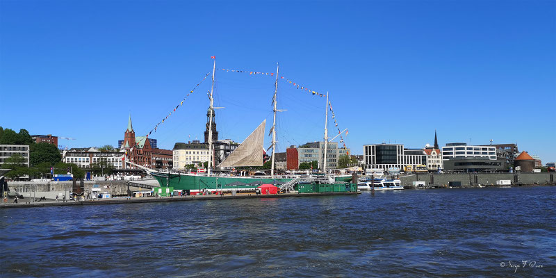 Le cargo Rickmer Rickmers est l'emblème flottant de Hambourg