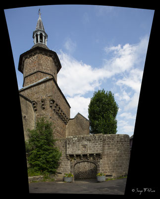 Le beffroi - Besse et Saint-Anastaise - Massif du Sancy - Auvergne - France