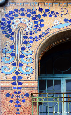 Détail des mosaïques de la Maison Rozier (Boulangerie-Pâtisserie) - La Bourboule - Auvergne - France
