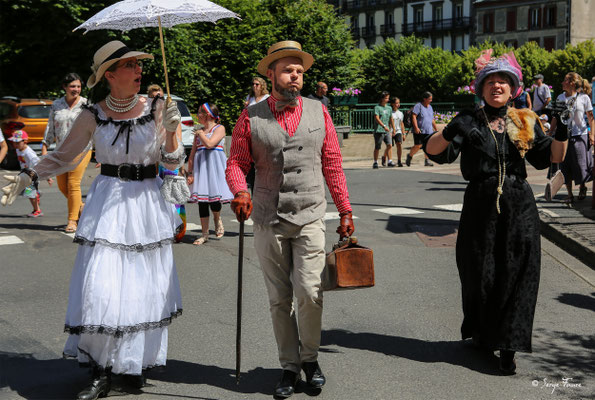 Défilé belle époque des 125 ans du Funiculaire - Le 14 juillet 2023  - Le Mont Dore - Massif du Sancy - Auvergne - France 