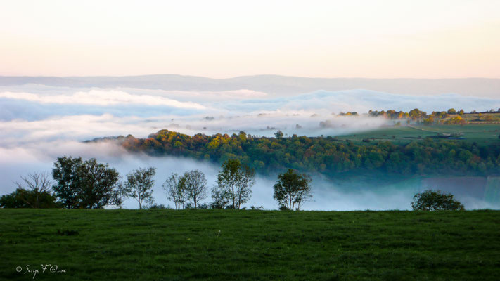 Mer de nuages dans le Massif du Sancy - Auvergne - France