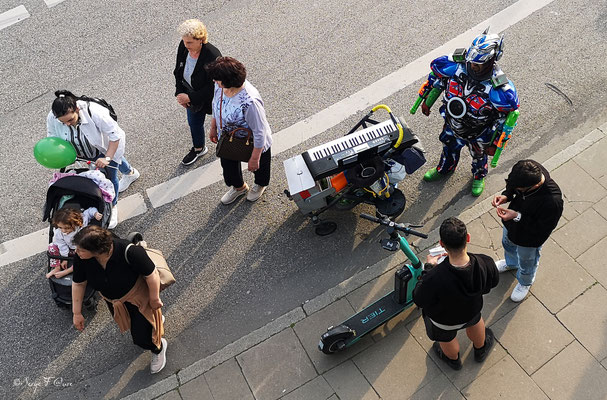 Même Robocop était de la fête au port de Hambourg - Allemagne - Hamburg - Deutchland 