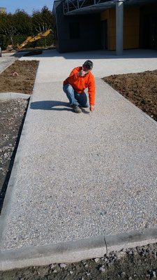 Allée en béton désactivé - TTA