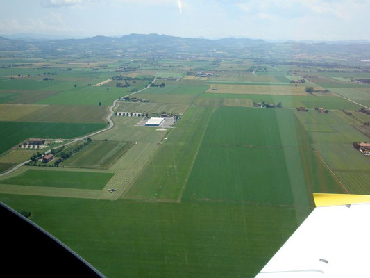 Zwischensopp auf einen Flugplatz