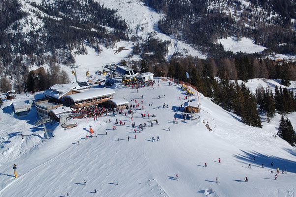 http://www.pizsorega.it Bergstation St.Kassian, Jänner 2009