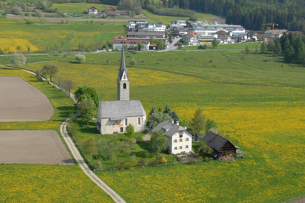 Kirche St.Valentin bei Pfalzen