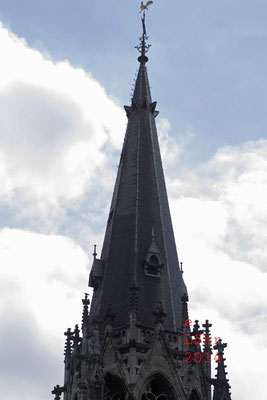 Turmspitze des Aachener Doms