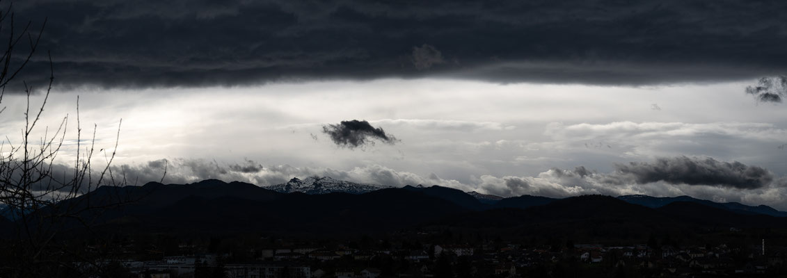 31 - Avant l'orage (panorama)