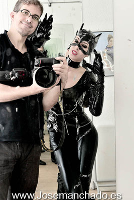 catwoman, cosplay catwoman, catwoman sexy, spanish cosplayer, catwoman hot, cosplayer hot, book de fotos disfraces