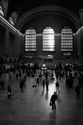 Fotografía Eduardo Rioja ®  NY, USA. Train Station.