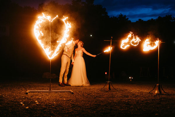 Hochzeitsfeier in Frankfurt, Feuershow fotografiert vom Hochzeitsfotografen