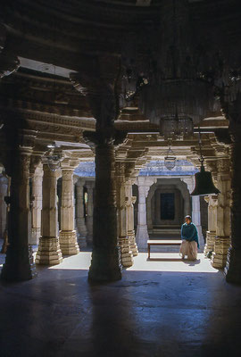 Ranakpur - tempio Jainista - India 1987