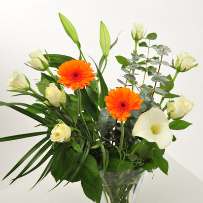 2019: "naked FLOWER" - limited Edition of 3 - 70x70cm | 190g/m² Hahnemühle Büttenpapier - je 377,00€