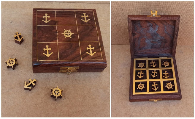 3 en raya marinero madera y latón. Ref 4748. 12x12x3