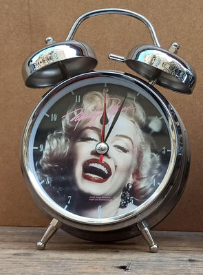 Reloj despertador Marilyn. Ref 62500219. 19x13