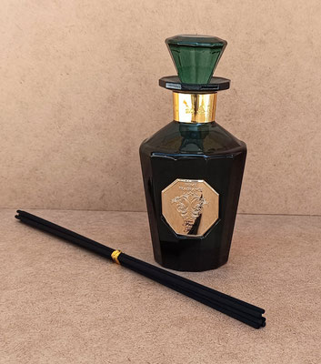 Difusor de aroma cristal Fresh fig. Ref A33594. 17x8. 230 ml.