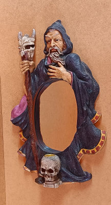 Espejo portavela brujo resina para pared. Ref RES250. 44X26X6