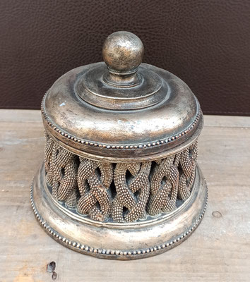 Caja resina. Ref RL670. 15x14