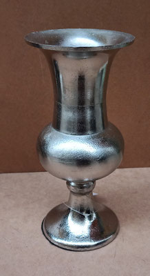 Jarrón metal. Ref 441024. 30x14. Pareja disponible. 