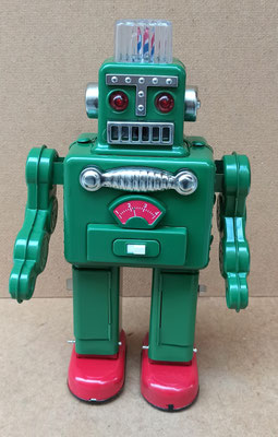 Robot Smoking verde. Ref TR2011V. Con luz y humo. 43 cms. Funciona con pilas. 