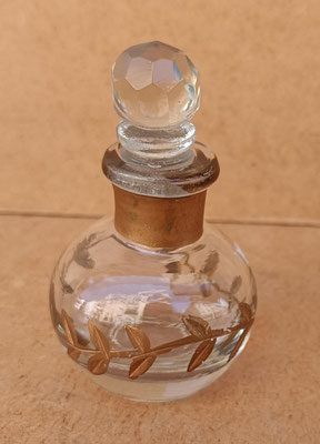 Frasco cristal con tapa. Ref 48517. 8x4