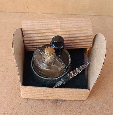 Tinteros y plumín cristal dallaiti. Producto artesano hecho en Italia (Toscana). Ref 6124. 7x7x7